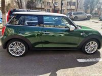 second-hand Mini Cooper British Racing Green