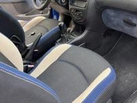 Second-hand Peugeot 206 75 CP (55 kW) 2000 Albastru Hatchback