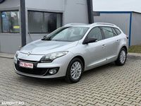 Second-hand Renault Mégane GrandTour Bose Edition 110 CP (80 kW) 2013 Culoareargint Break