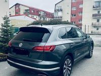 Second-hand VW Touareg Elegance 286 CP (210 kW) 2020 Culoaregri SUV