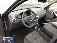 Second-hand Dacia Logan Lauréate 75 CP (55 kW) 2010 Albastru Berlinǎ