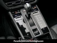 second-hand Porsche Macan 2022 2.0 Benzină 245 CP 26.750 km - 81.786 EUR - leasing auto