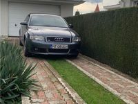 Second-hand Audi A4 S-Line 131 CP (96 kW) 2001 Maro Berlinǎ