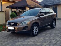 Second-hand Volvo XC60 163 CP (119 kW) 2009 Culoaremaro SUV