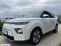 Second-hand Kia Soul EV Motion 100 kW (136 CP) 2021 Culoarealb SUV