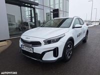 Nouă Kia XCeed 150 CP (110 kW) 2025 Culoarealb SUV