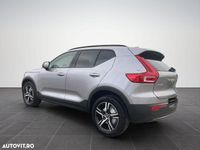Nouă Volvo XC40 Plus 197 CP (144 kW) 2025 Culoareargint SUV