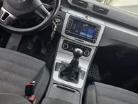 Second-hand VW CC 170 CP (125 kW) 2010 Berlinǎ