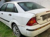 Second-hand Ford Focus 105 CP (77 kW) 2003 Berlinǎ