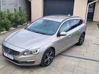 second-hand Volvo V60 Model R-Design