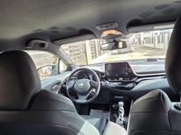 Second-hand Toyota C-HR 184 CP (135 kW) 2021 Culoareportocaliu SUV