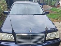 Second-hand Mercedes C180 122 CP (89 kW) 2000 Berlinǎ