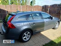 Second-hand Volvo V60 120 CP (88 kW) 2017 Gri Break