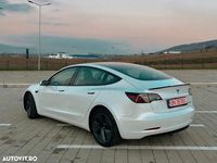 Second-hand Tesla Model 3 366 kW (498 CP) 2020 Culoarealb Berlinǎ
