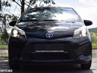 second-hand Toyota Yaris Hybrid 1.5 VVT-i Comfort