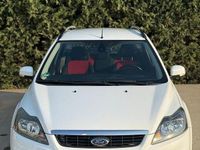 Second-hand Ford Focus 115 CP (84 kW) 2009 Culoarealb Break