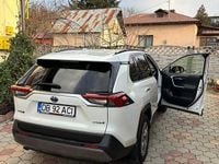 Second-hand Toyota RAV4 Hybrid 178 CP (130 kW) 2021 Culoarealb SUV