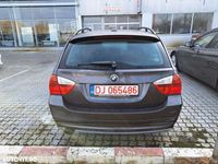 second-hand BMW 320 Seria 3 i Touring Aut.