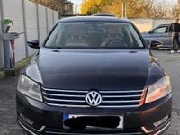 Second-hand VW Passat 160 CP (117 kW) 2012 Berlinǎ