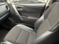 Second-hand Toyota Auris Hybrid 99 CP (72 kW) 2014 Culoarealb Break