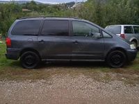 Second-hand VW Sharan 140 CP (102 kW) 2006 Gri Monovolum
