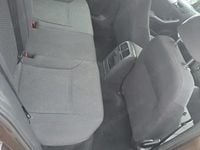 Second-hand VW Jetta 115 CP (84 kW) 2011 Maro Berlinǎ