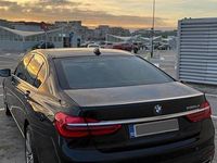 Second-hand BMW 730L Comfort Edition 265 CP (194 kW) 2017 Culoarenegru Berlinǎ