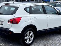 Second-hand Nissan Qashqai 106 CP (77 kW) 2008 Culoarealb SUV
