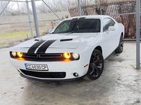 Second-hand Dodge Challenger 309 CP (227 kW) 2015 Culoarealb Coupe