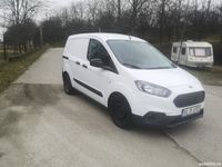Second-hand Ford Courier 100 CP (73 kW) 2019 Alb Monovolum