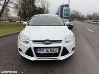 Second-hand Ford Focus SYNC Edition 100 CP (73 kW) 2014 Culoarealb Hatchback