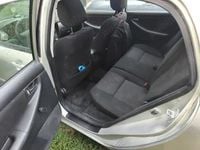 Second-hand Toyota Corolla 90 CP (66 kW) 2006 Gri Hatchback