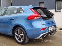 second-hand Volvo V40 D2