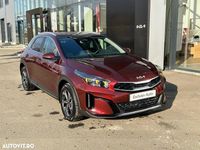 Nouă Kia XCeed 150 CP (110 kW) 2025 Culoarerosu SUV