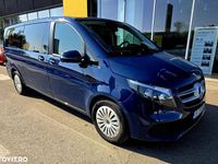 Second-hand Mercedes V250 Avantgarde 190 CP (139 kW) 2022 Albastru Monovolum