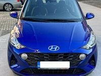 Second-hand Hyundai i10 Comfort 67 CP (49 kW) 2021 Culoarealbastru Hatchback