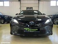 Second-hand Toyota Camry Luxury 218 CP (160 kW) 2019 Culoarenegru Berlinǎ