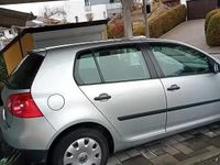 Second-hand VW Golf V 117 CP (86 kW) 2004 Hatchback