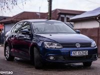 Second-hand VW Jetta Life 105 CP (77 kW) 2012 Culoarealbastru Berlinǎ