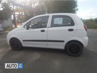Second-hand Chevrolet Spark 75 CP (55 kW) 2008 Alb Hatchback