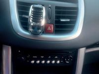 Second-hand Peugeot 207 72 CP (52 kW) 2009 Alb Hatchback