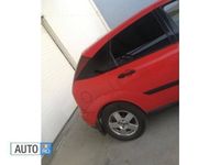 Second-hand Ford Focus 55 CP (40 kW) 2000 Rosu Hatchback