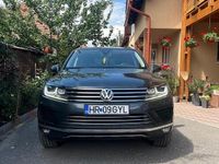 Second-hand VW Touareg Terrain Tech 262 CP (192 kW) 2015 Culoaregri SUV