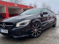 Second-hand Mercedes CLA200 136 CP (100 kW) 2015 Culoarenegru Break