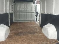 Second-hand Peugeot Boxer 81 CP (59 kW) 2018 Van