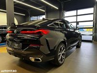 Second-hand BMW X6 Sport Line 340 CP (250 kW) 2022 Culoarenegru SUV