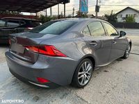 Second-hand Lexus IS250 Executive Line 208 CP (152 kW) 2016 Culoaregri Berlinǎ