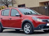 Second-hand Dacia Sandero Stepway 90 CP (66 kW) 2011 Roșu Hatchback
