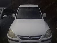 Second-hand Opel Combo 85 CP (62 kW) 2004 Monovolum