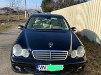 Second-hand Mercedes C180 157 CP (115 kW) 2004 Berlinǎ